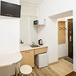Апартаменти On Sholom Aleykhema 8 *