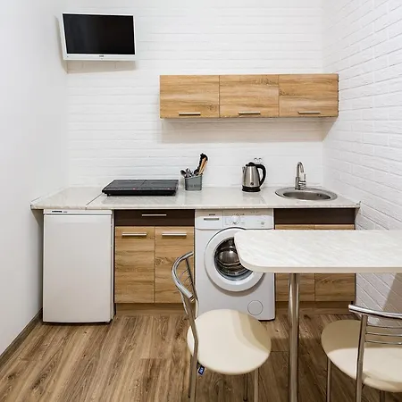 On Sholom Aleykhema 8