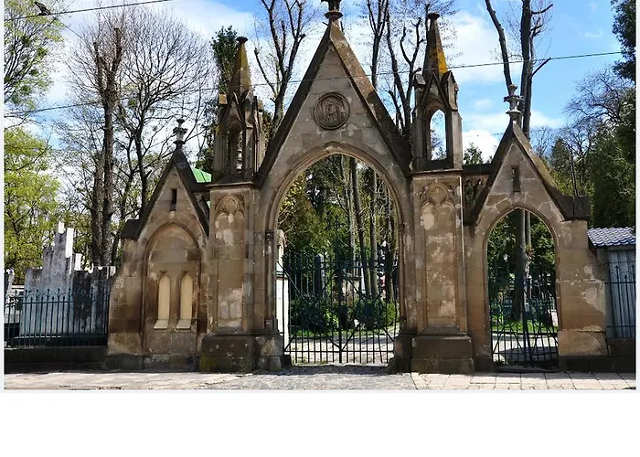 On Sholom Aleykhema 8 Lviv