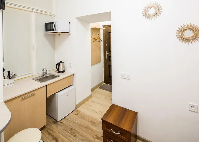 On Sholom Aleykhema 8 Lviv