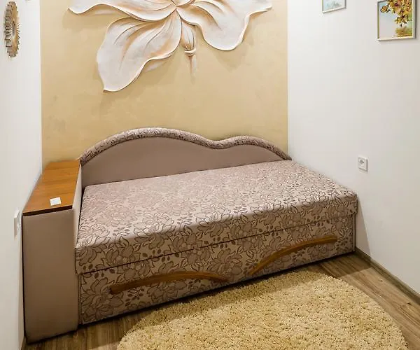 On Sholom Aleykhema 8 Lviv