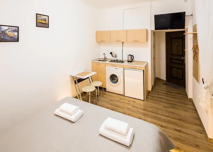 On Sholom Aleykhema 8 Apartment