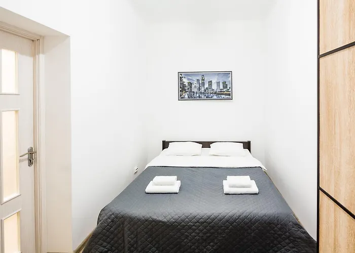 On Sholom Aleykhema 8 Apartment *