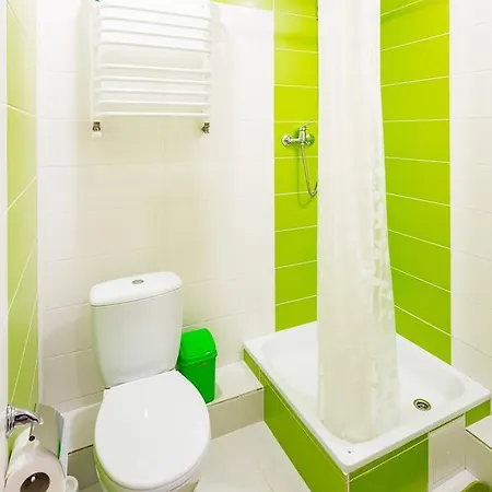 On Sholom Aleykhema 8