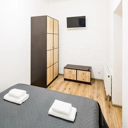 On Sholom Aleykhema 8 Apartment